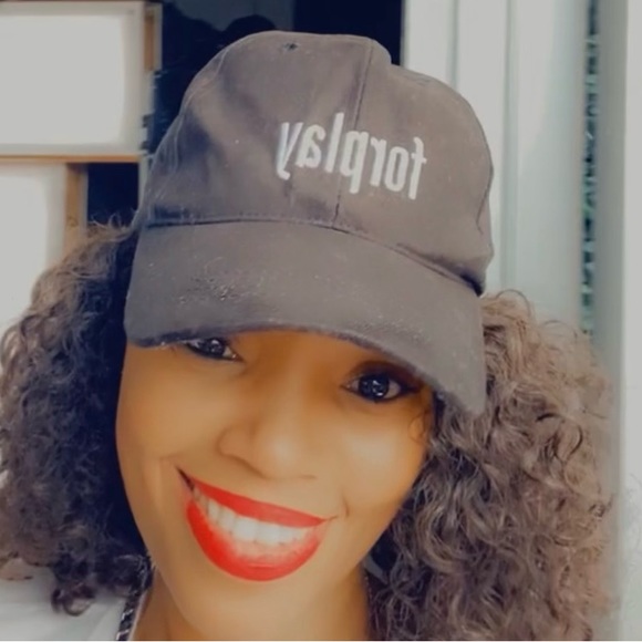 ππ MAC π SALES ππ. LIKE THIS FLYER 2B NOTIFIED WHEN I POP ON WITH πDEALSπ - Picture 14 of 16